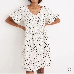 EUC Madewell lightspun ruffle-sleeve babydoll dress in dot toss